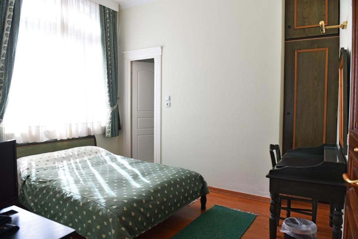 Aiolis Hotel Kastoria Exteriör bild