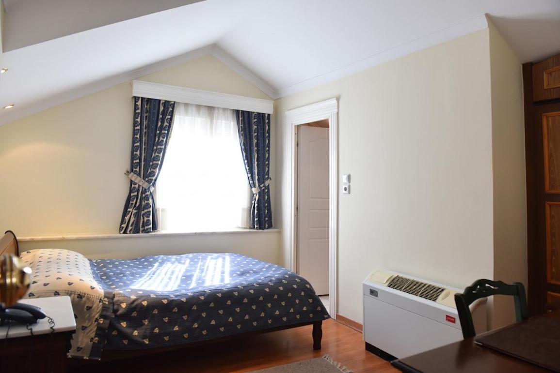 Aiolis Hotel Kastoria Exteriör bild