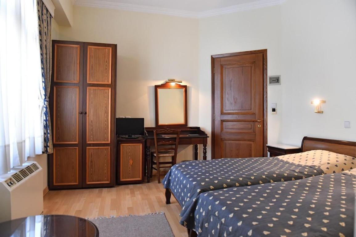 Aiolis Hotel Kastoria Exteriör bild